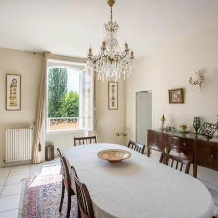 Vakantiehuis Maison Xixe Avec Vue Sur La Vezere - 8 Pers.