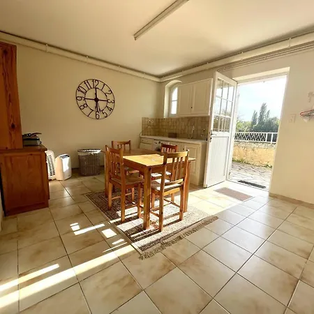 Maison Xixe Avec Vue Sur La Vezere - 8 Pers. Vakantiehuis Le Bugue